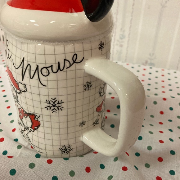 NIW Disney, Christmas, Minnie, and Mickey mouse topper mug - Picture 8 of 8